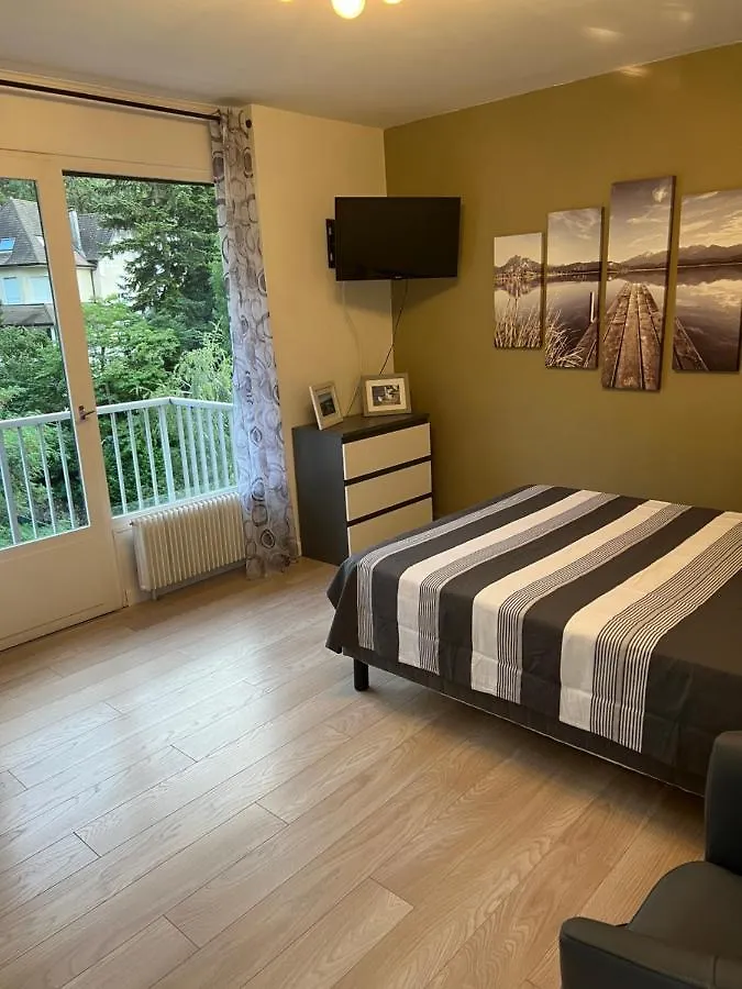 Superbe Appartement En Residence Avec Piscine. Εξ Λε Μπαν Διαμέρισμα Εξ Λε Μπαν