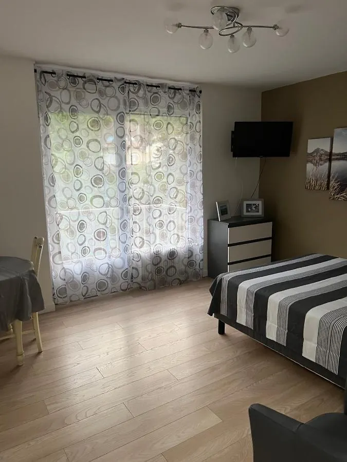 Superbe Appartement En Residence Avec Piscine. Εξ Λε Μπαν Διαμέρισμα